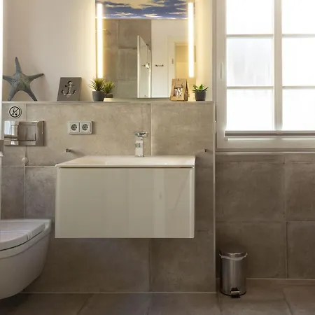 Holiday home Ferienhaeuser Doppelhaushaelfte Hahn Wustrow (Fischland)