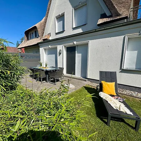 Ferienhaeuser Doppelhaushaelfte Hahn Feriehus
